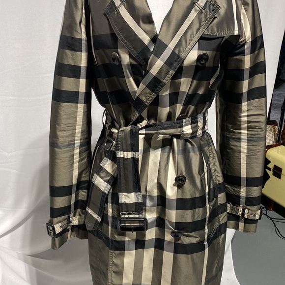 Burberry Trench Coat - Picture 2 of 13